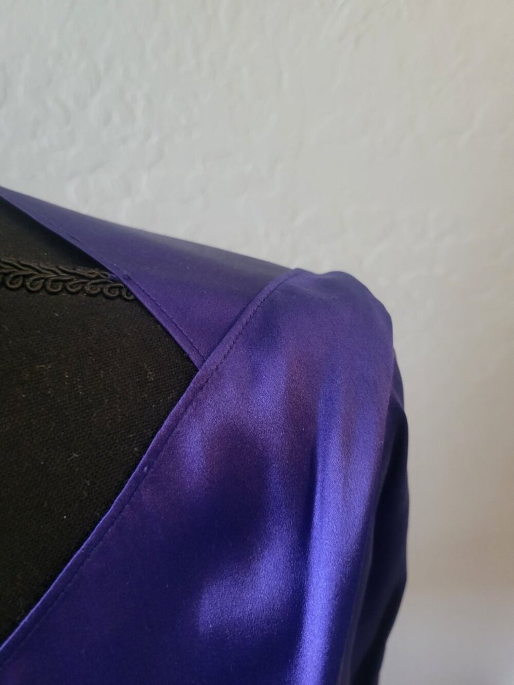 Talbots 100% Silk Purple Slit Sleeve Soft Satin Charmeuse Top Size 6 Elegant - Picture 3 of 10